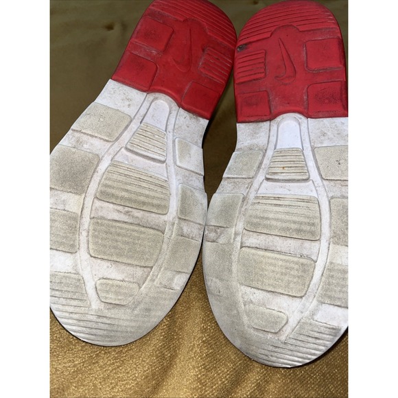 Nike Air Max Motion Womens Shoes Size 7‎ Gym White Running Sneakers CW4285-100 - Picture 9 of 16